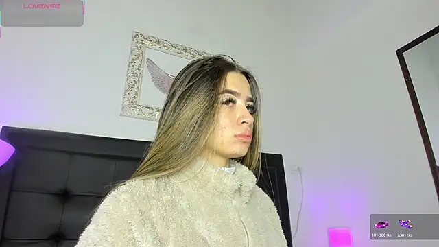 Lola Blondie online show from 09-25-25, 11:58