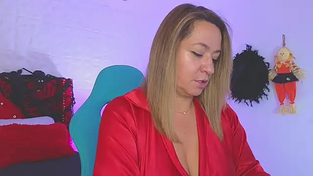 weet Evans    online show from 11-01-25, 02:57