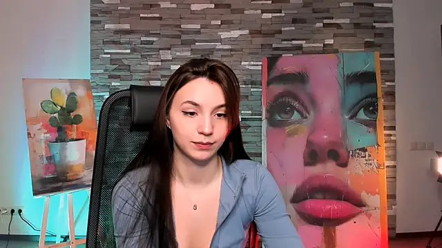 Snapshot of OlgaPetrova chatting on 03-18-25, 12:58 OlgaPetrova online show from 03-18-25, 12:58