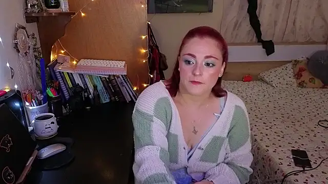 ValkaBlue online show from 09-21-25, 03:19