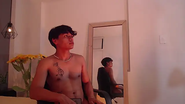 Snapshot of Draco_collins chatting on 03-19-25, 10:11 Draco collins online show from 03-19-25, 10:11