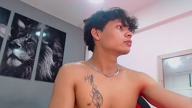 Snapshot of Draco_collins chatting on 03-23-25, 06:37 Draco collins online show from 03-23-25, 06:37