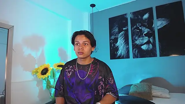 Snapshot of Draco_collins chatting on 10-18-25, 07:58 Draco collins online show from 10-18-25, 07:58