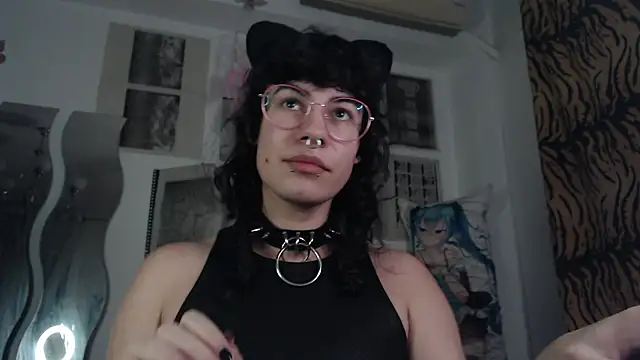 Snapshot of PainPrince69 chatting on 03-17-26, 04:17 PainPrince69 online show from 03-17-26, 04:17