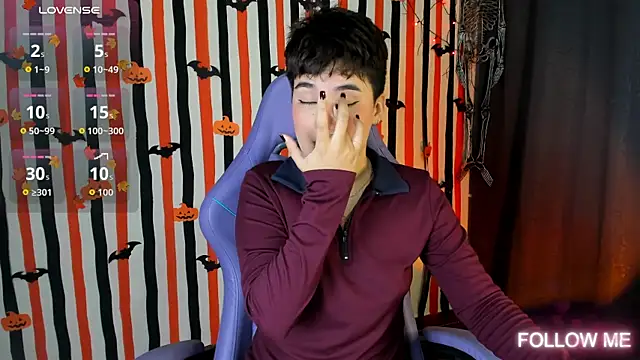 Snapshot of emma_cute7 chatting on 10-22-25, 04:02 emma cute7 online show from 10-22-25, 04:02