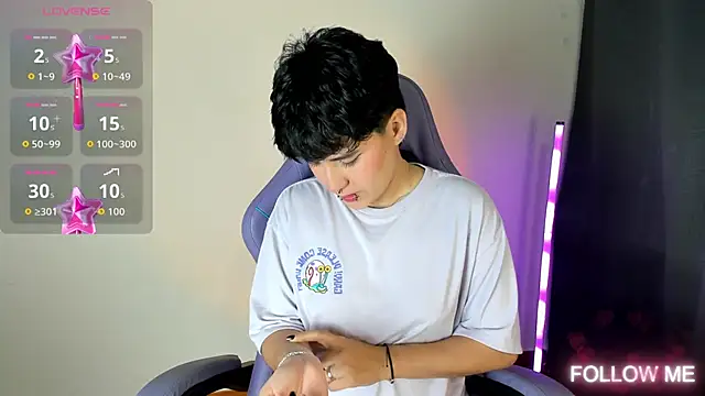 Snapshot of emma_cute7 chatting on 01-07-26, 02:14 emma cute7 online show from 01-07-26, 02:14