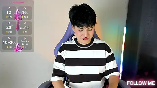 Snapshot of emma_cute7 chatting on 01-14-26, 03:23 emma cute7 online show from 01-14-26, 03:23