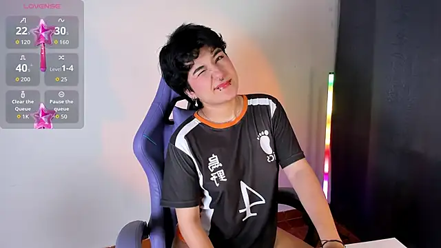 emma cute7 online show from 03-15-26, 10:32