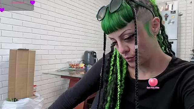 freyaa sorcerees online show from 09-08-25, 07:35