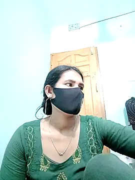 Hot-Nipa online show from 03-14-25, 04:51