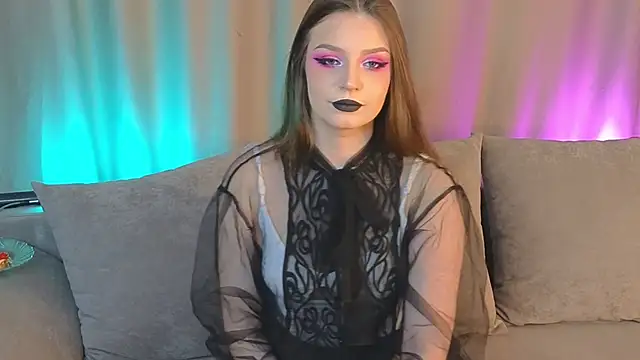 Snapshot of monicaerotic chatting on 02-02-26, 02:32 monicaerotic online show from 02-02-26, 02:32