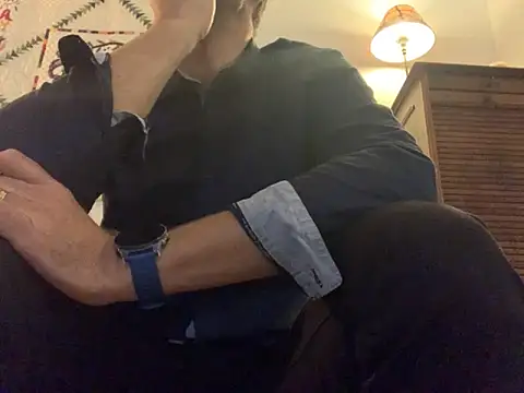 Simon 76 online show from 10-03-25, 07:44