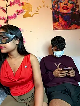 Snapshot of Hotswetie chatting on 01-10-26, 04:31 Hotswetie online show from 01-10-26, 04:31