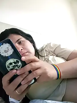 Seet Hanna online show from 04-29-26, 06:58