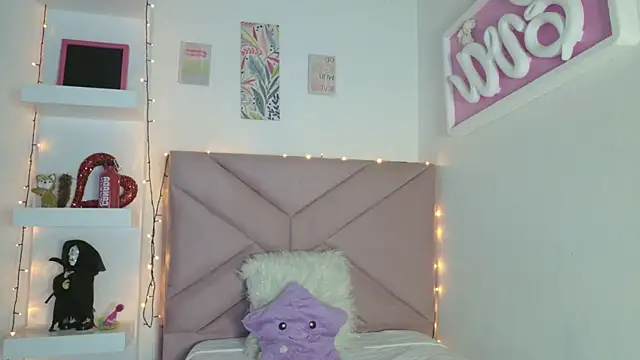 eva sin18 online show from 04-14-26, 11:33