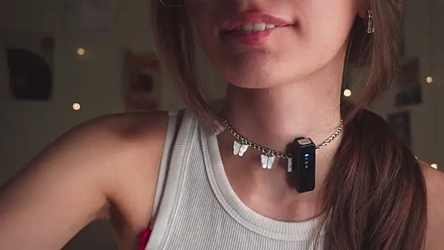 EditaBails online show from 10-15-25, 07:03