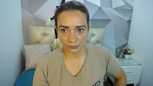 Milf-Prettyboobs online show from 10-30-25, 11:00