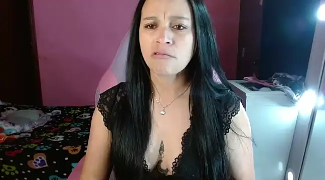 Snapshot of Selene_mixx chatting on 03-22-25, 11:09 Selene mixx online show from 03-22-25, 11:09