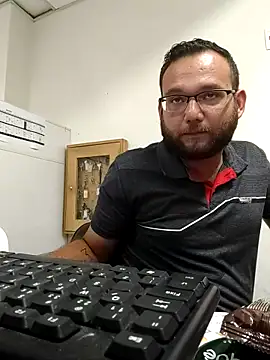 Snapshot of nandocost4 chatting on 03-10-25, 08:56 nandocost4 online show from 03-10-25, 08:56