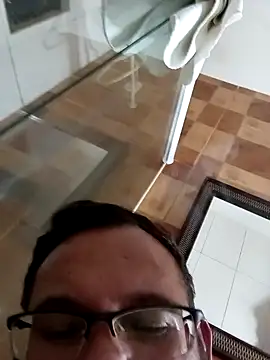 Snapshot of nandocost4 chatting on 09-28-25, 03:23 nandocost4 online show from 09-28-25, 03:23