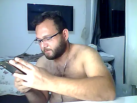 Snapshot of nandocost4 chatting on 10-05-25, 03:38 nandocost4 online show from 10-05-25, 03:38