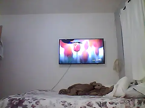 Snapshot of nandocost4 chatting on 10-10-25, 02:43 nandocost4 online show from 10-10-25, 02:43