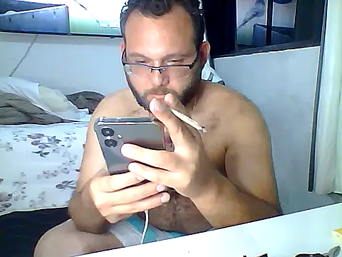 Snapshot of nandocost4 chatting on 10-14-25, 02:23 nandocost4 online show from 10-14-25, 02:23