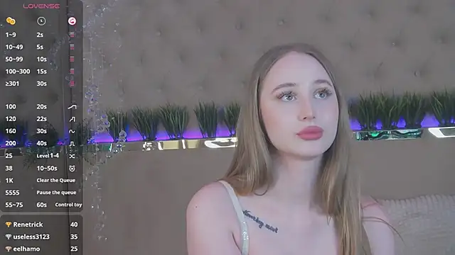 Snapshot of GraceSecrett chatting on 03-13-25, 06:12 GraceSecrett online show from 03-13-25, 06:12