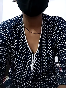 Snapshot of seexypatola chatting on 10-01-25, 11:33 seexypatola online show from 10-01-25, 11:33