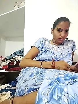 Hotty-Nidhi online show from 03-22-25, 02:48