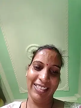 Hotty-Nidhi online show from 11-09-25, 07:39