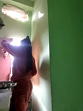 Snapshot of Hotty-Nidhi chatting on 12-20-25, 04:08 Hotty-Nidhi online show from 12-20-25, 04:08