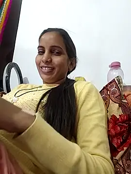 Snapshot of Hotty-Nidhi chatting on 01-18-26, 05:55 Hotty-Nidhi online show from 01-18-26, 05:55