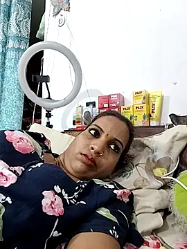 Hotty-Nidhi online show from 07-01-26, 04:40