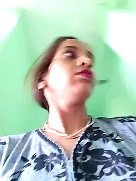 Hotty-Nidhi online show from 07-15-26, 02:17