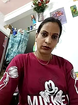Hotty-Nidhi online show from 07-27-26, 03:52