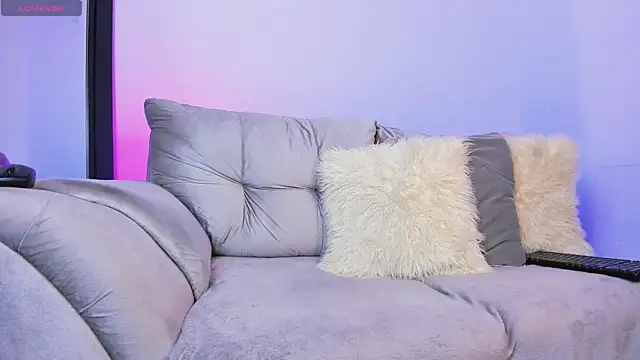 AshtonnSummer online show from 11-11-25, 08:53