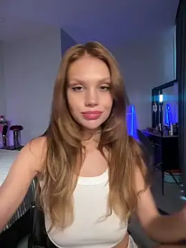 Snapshot of Nastyusha_bc chatting on 03-15-25, 05:41 Nastyusha bc online show from 03-15-25, 05:41