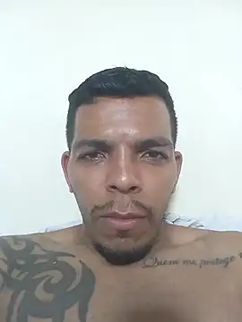 MorenoTatuado93 online show from 03-08-25, 05:22