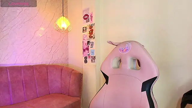 adara evanss online show from 11-09-25, 08:29