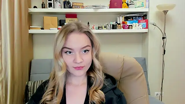 Kara Smith  online show from 01-22-25, 12:06