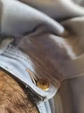 Snapshot of Mr_skywalker chatting on 11-11-25, 07:30 Mr skywalker online show from 11-11-25, 07:30