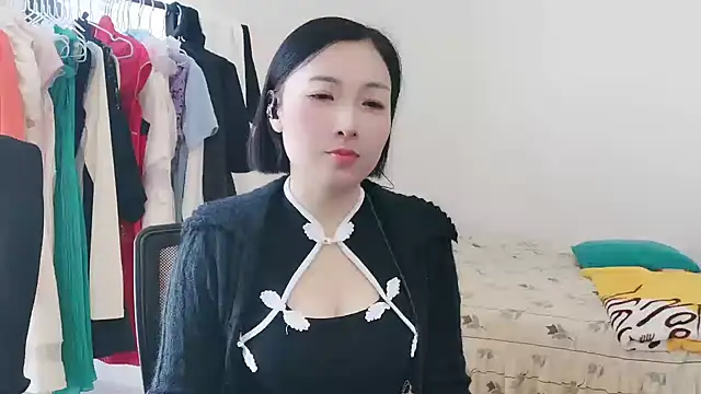 Snapshot of Rachel-6600 chatting on 11-04-25, 01:59 Rachel-6600 online show from 11-04-25, 01:59