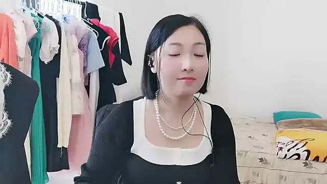 Snapshot of Rachel-6600 chatting on 12-01-25, 04:28 Rachel-6600 online show from 12-01-25, 04:28