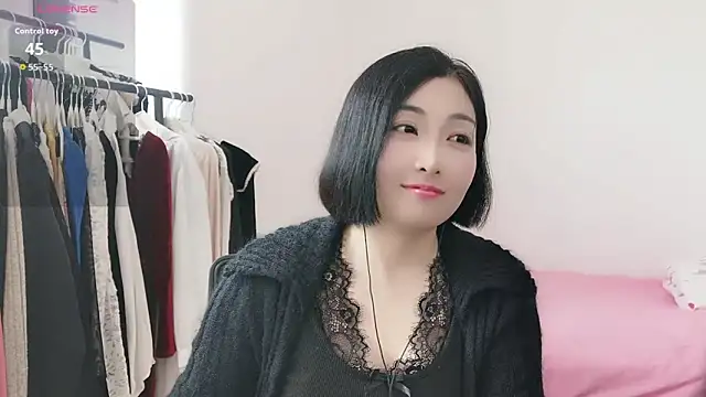 Snapshot of Rachel-6600 chatting on 04-13-26, 03:01 Rachel-6600 online show from 04-13-26, 03:01