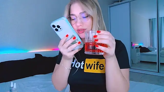 DIANAxxxDIAMOND online show from 09-20-25, 08:15