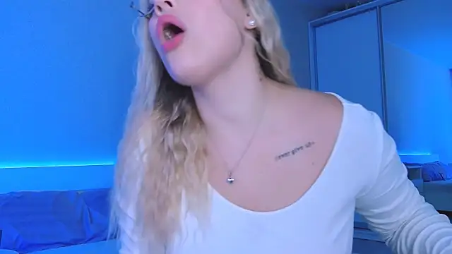 DIANAxxxDIAMOND online show from 10-04-25, 07:17