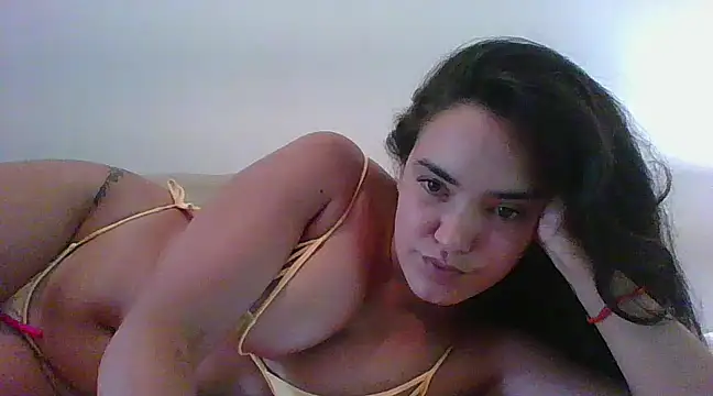 Snapshot of latinatwerkingbr chatting on 03-09-25, 05:06 latinatwerkingbr online show from 03-09-25, 05:06