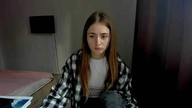 LilyHaart online show from 10-23-25, 12:37