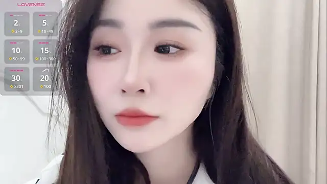 Snapshot of sexy-cc666 chatting on 03-15-25, 02:12 sexy-cc666 online show from 03-15-25, 02:12